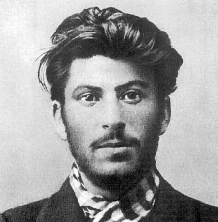 Иллюстрация к книге — Тайна личности Ленина. Спаситель народа или разрушитель империи? [i_021.jpg]