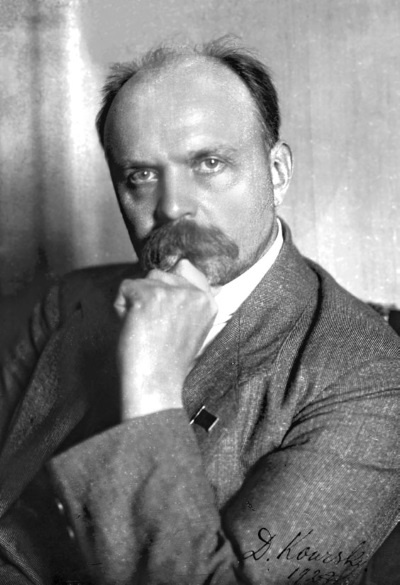 Иллюстрация к книге — Тайна личности Ленина. Спаситель народа или разрушитель империи? [i_037.jpg]