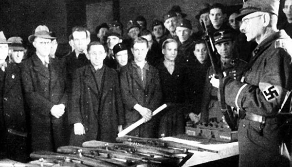 Иллюстрация к книге — Дорога на Берлин. "От победы к победе" [_017.jpg]