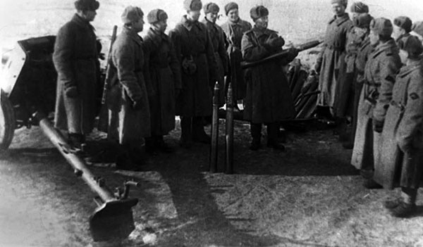 Иллюстрация к книге — Дорога на Берлин. "От победы к победе" [_109.jpg]