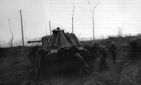 Иллюстрация к книге — Дорога на Берлин. "От победы к победе" [_250.jpg]