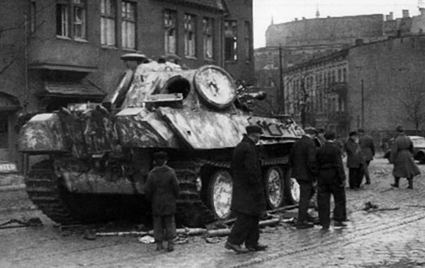 Иллюстрация к книге — Дорога на Берлин. "От победы к победе" [_278.jpg]