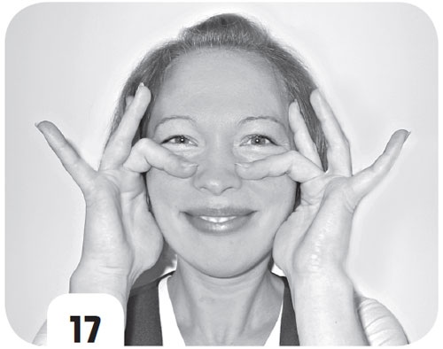 Иллюстрация к книге — Супер-аэробика для лица и шеи. Морщинам - категоричное "НЕТ"! [i_017.jpg]