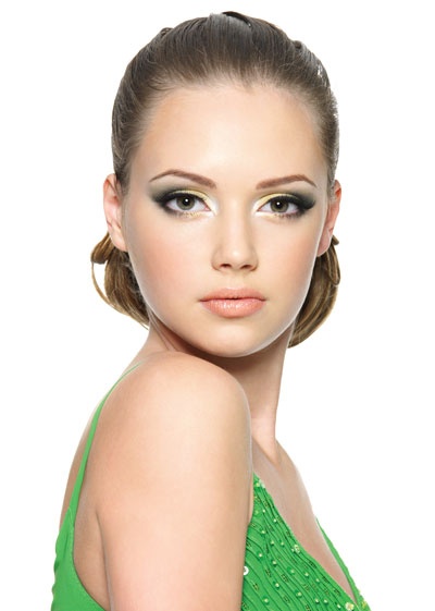 Иллюстрация к книге — Макияж. Краткая энциклопедия [i_128.jpg]