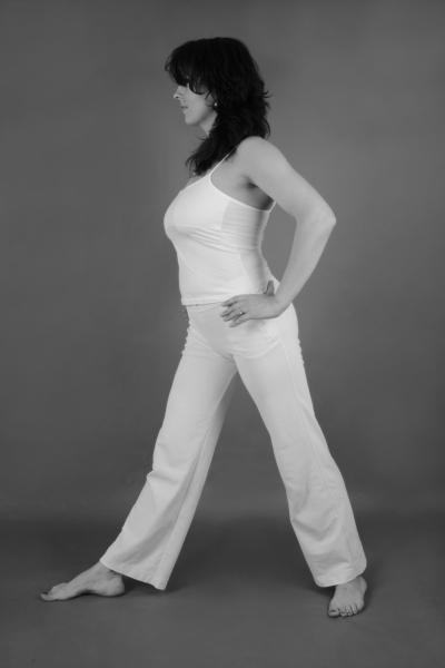 Иллюстрация к книге — Йога для стройности, здоровья и красоты [_11.jpg]