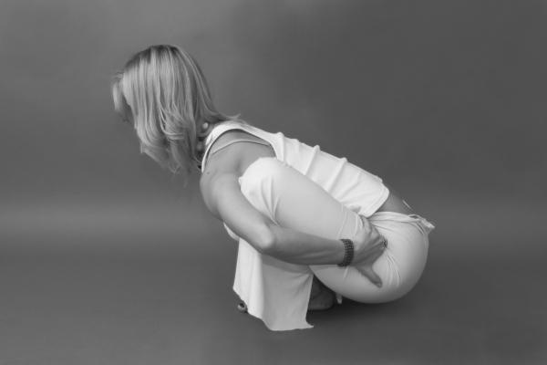 Иллюстрация к книге — Йога для стройности, здоровья и красоты [_119.jpg]