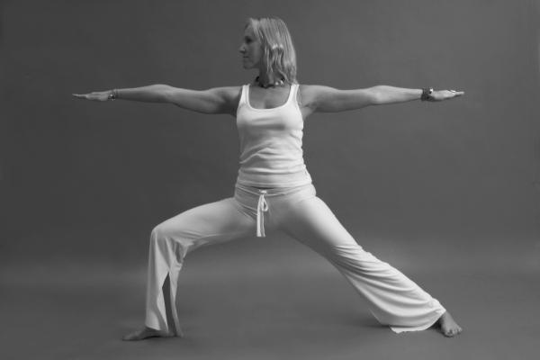 Иллюстрация к книге — Йога для стройности, здоровья и красоты [_16.jpg]