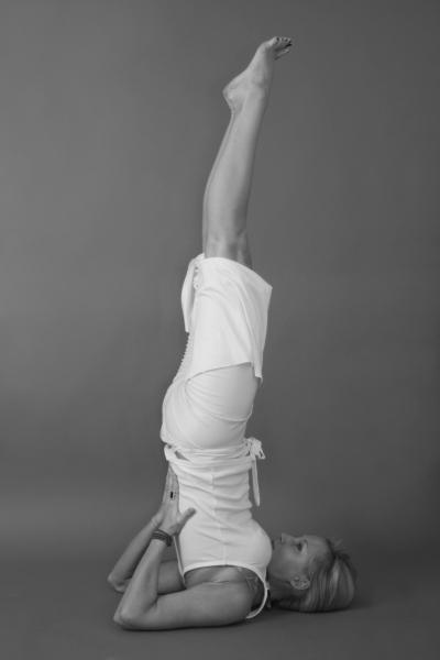 Иллюстрация к книге — Йога для стройности, здоровья и красоты [_61.jpg]