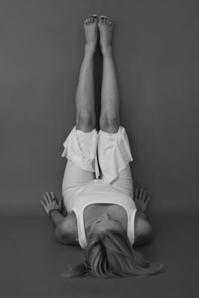 Иллюстрация к книге — Йога для стройности, здоровья и красоты [_62.jpg]