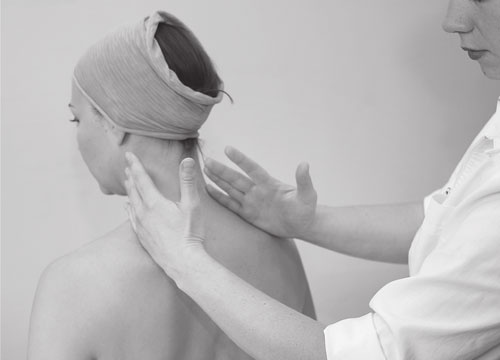 Иллюстрация к книге — Атлас. Практический массаж [i_069.jpg]