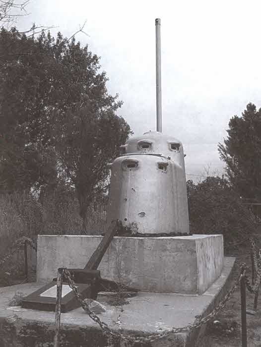 Иллюстрация к книге — Тайны "Императрицы Марии" [i_011.jpg]