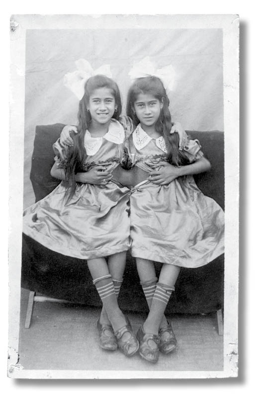 Иллюстрация к книге — Библиотека душ. Нет выхода из дома странных детей [i_064.jpg]