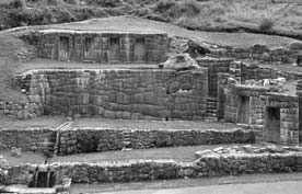 Иллюстрация к книге — Опрокинутый мир. Тайны прошлого – загадки грядущего. Что скрывают архивы Спецотдела НКВД, Аненербе и Верховного командования Вермахта [i_061.jpg]