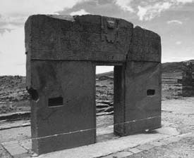 Иллюстрация к книге — Опрокинутый мир. Тайны прошлого – загадки грядущего. Что скрывают архивы Спецотдела НКВД, Аненербе и Верховного командования Вермахта [i_073.jpg]