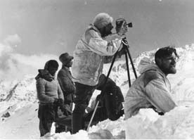 Иллюстрация к книге — Опрокинутый мир. Тайны прошлого – загадки грядущего. Что скрывают архивы Спецотдела НКВД, Аненербе и Верховного командования Вермахта [i_133.jpg]