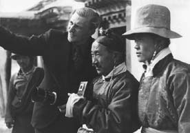 Иллюстрация к книге — Опрокинутый мир. Тайны прошлого – загадки грядущего. Что скрывают архивы Спецотдела НКВД, Аненербе и Верховного командования Вермахта [i_137.jpg]