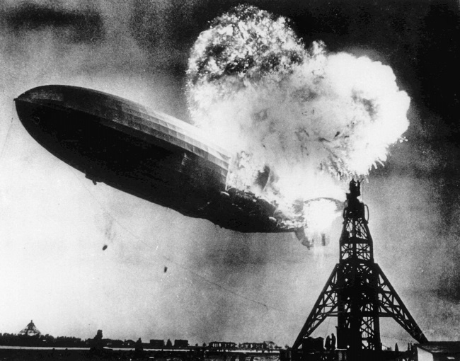 Иллюстрация к книге — Солнце, Луна, Марс [i_014.jpg]