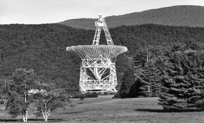 Иллюстрация к книге — Солнце, Луна, Марс [i_036.jpg]