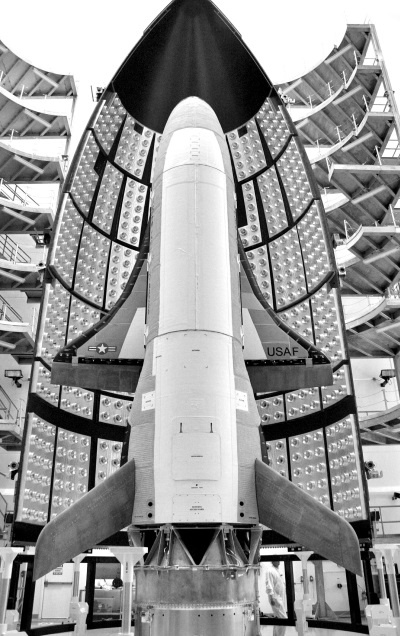 Иллюстрация к книге — Солнце, Луна, Марс [i_041.jpg]