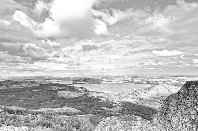 Иллюстрация к книге — Вилы [i_069.jpg]