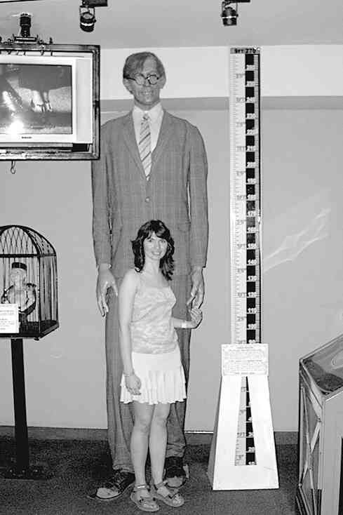 Иллюстрация к книге — 4-й рейх, или Грядущая раса Полой земли [i_014.jpg]