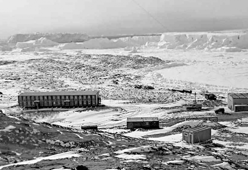 Иллюстрация к книге — 4-й рейх, или Грядущая раса Полой земли [i_080.jpg]