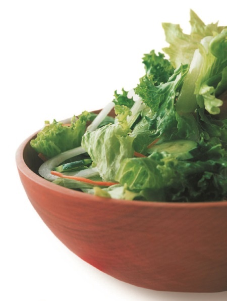 Иллюстрация к книге — 365 салатов на каждый день [i_003.jpg]