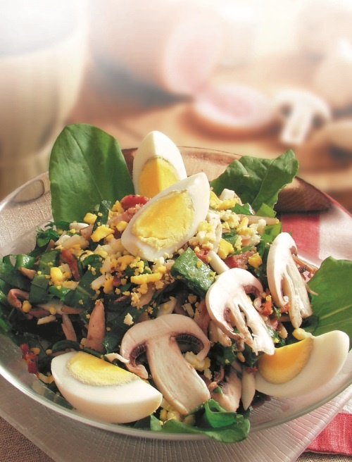 Иллюстрация к книге — 365 салатов на каждый день [i_038.jpg]