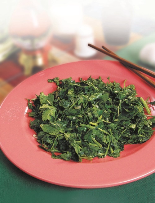 Иллюстрация к книге — 365 салатов на каждый день [i_041.jpg]