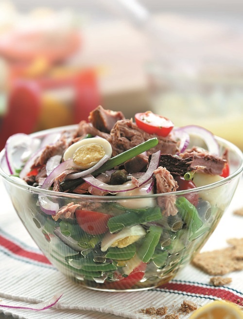 Иллюстрация к книге — 365 салатов на каждый день [i_051.jpg]