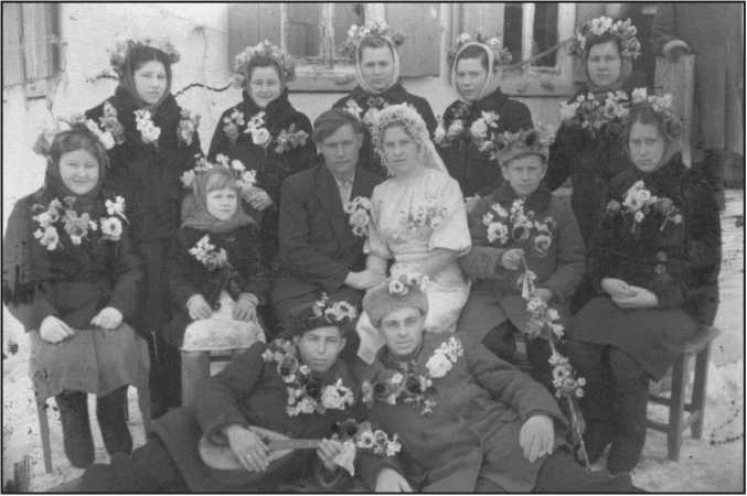 Иллюстрация к книге — «Государство – это мы! Род Лузиковых» [i_041.jpg]