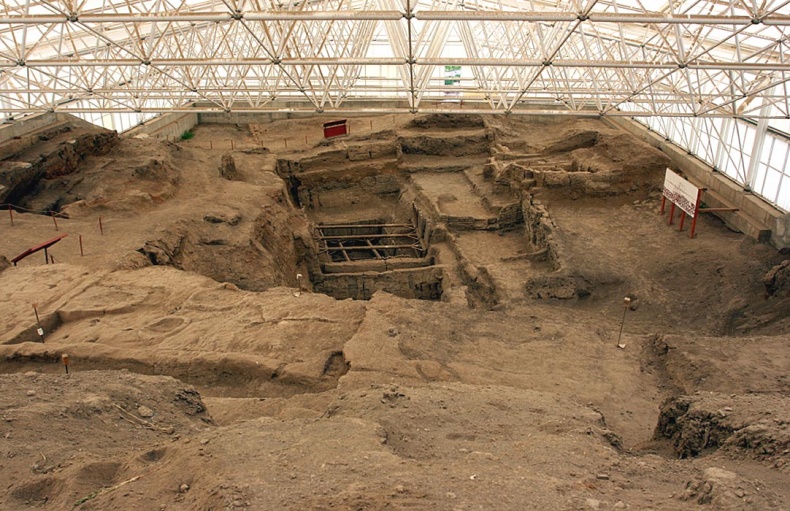 Иллюстрация к книге — Sapiens. Краткая история человечества [i_028.jpg]