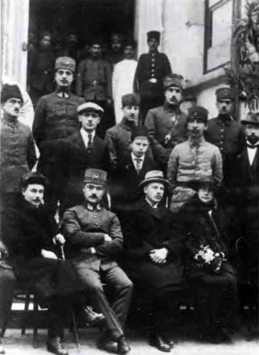 Иллюстрация к книге — Советская военная разведка. Как работала самая могущественная и самая закрытая разведывательная организация ХХ века [i_005.jpg]