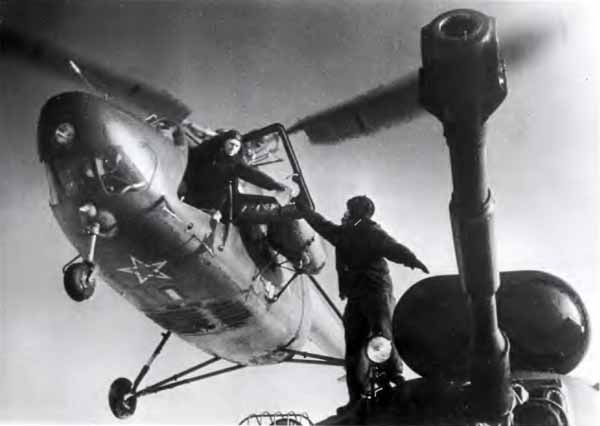 Иллюстрация к книге — Советская военная разведка. Как работала самая могущественная и самая закрытая разведывательная организация ХХ века [i_057.jpg]