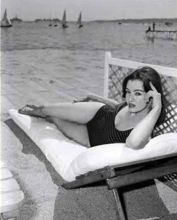 Иллюстрация к книге — Советская военная разведка. Как работала самая могущественная и самая закрытая разведывательная организация ХХ века [i_063.jpg]