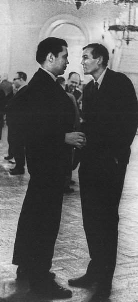 Иллюстрация к книге — Таинственная страсть. Роман о шестидесятниках [i_038.jpg]