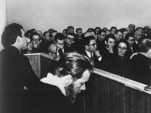 Иллюстрация к книге — Таинственная страсть. Роман о шестидесятниках [i_067.jpg]