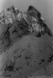 Иллюстрация к книге — Лхоцзе. Южная стена [pic_100.jpg]