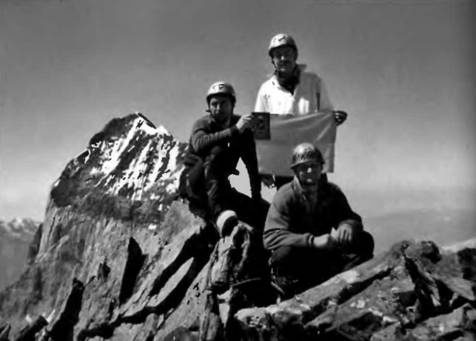 Иллюстрация к книге — Лхоцзе. Южная стена [pic_107.jpg]