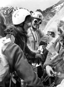 Иллюстрация к книге — Лхоцзе. Южная стена [pic_16.jpg]