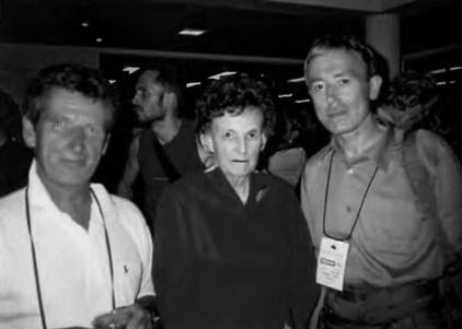 Иллюстрация к книге — Лхоцзе. Южная стена [pic_62.jpg]