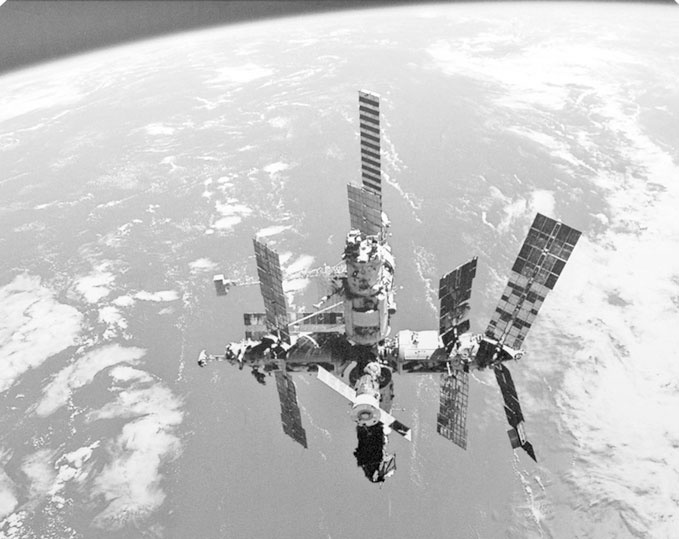 Иллюстрация к книге — Тайны еды [i_003.jpg]