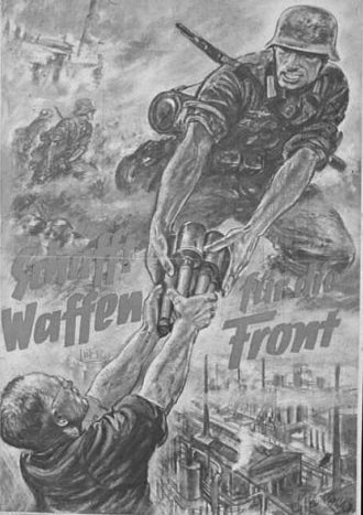 Иллюстрация к книге — Пропаганда войны в кинематографе Третьего Рейха [i_014.jpg]