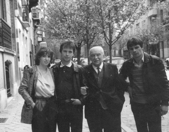 Иллюстрация к книге — Подлинная «судьба резидента». Долгий путь на Родину [i_011.jpg]