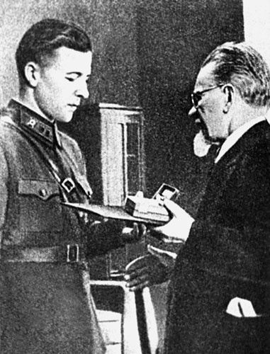 Иллюстрация к книге — Пограничники в 1941 году. Они не сдавались в плен [i_005.jpg]