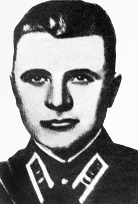 Иллюстрация к книге — Пограничники в 1941 году. Они не сдавались в плен [i_012.jpg]