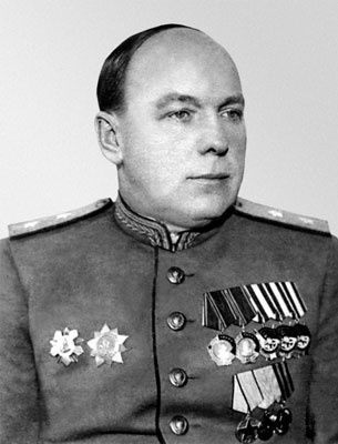 Иллюстрация к книге — Пограничники в 1941 году. Они не сдавались в плен [i_018.jpg]