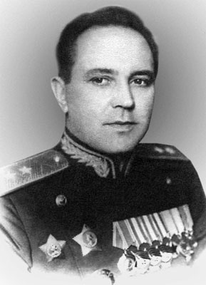 Иллюстрация к книге — Пограничники в 1941 году. Они не сдавались в плен [i_021.jpg]