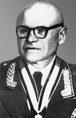 Иллюстрация к книге — Пограничники в 1941 году. Они не сдавались в плен [i_041.jpg]