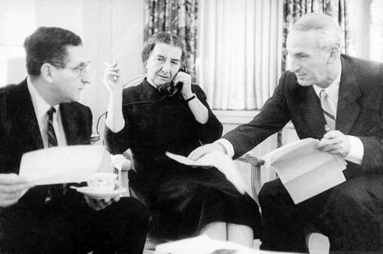 Иллюстрация к книге — Восхитительные женщины. Неподвластные времени [i_076.jpg]